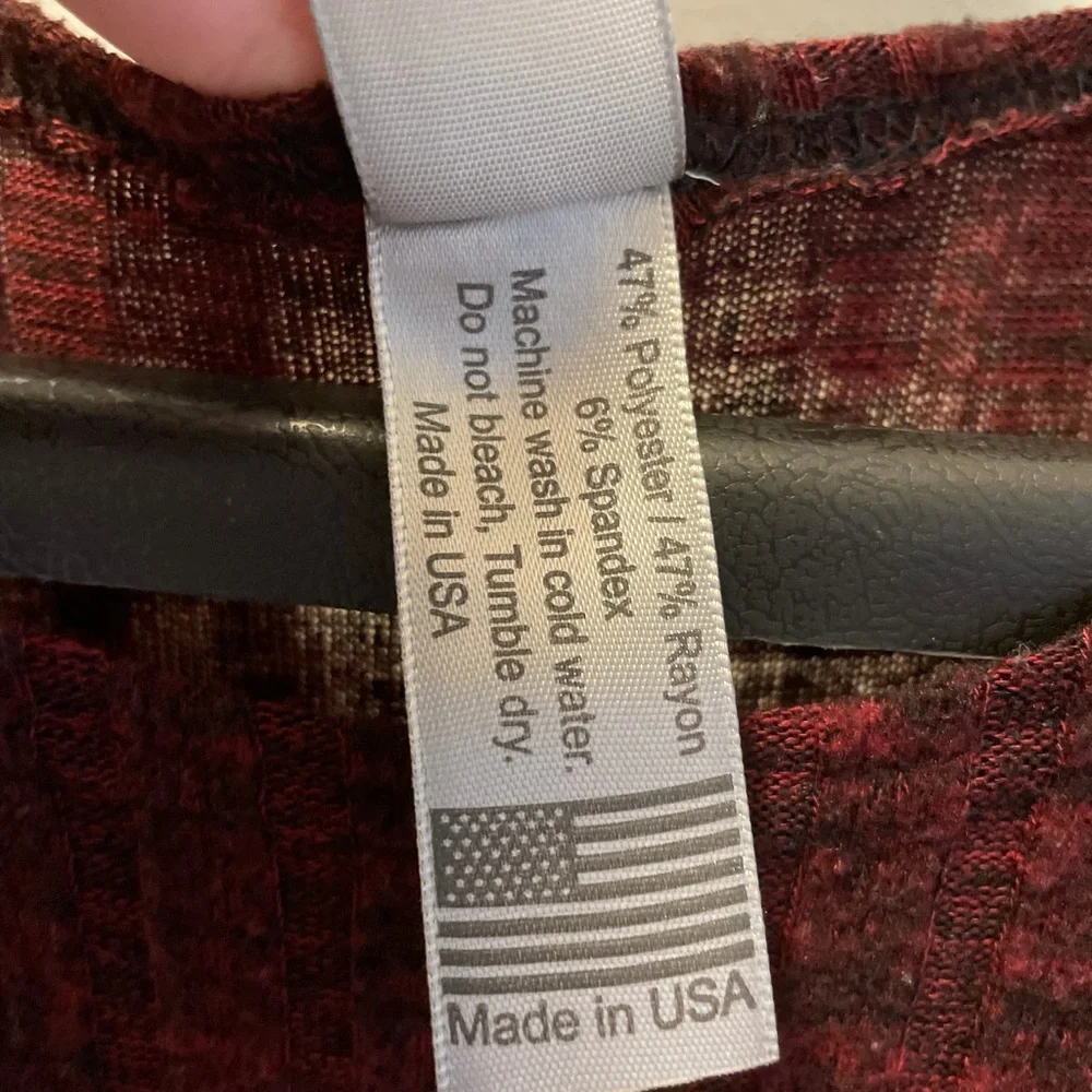 Go Couture Maroon Textured Below the Knee Dress - Picture 7 of 7